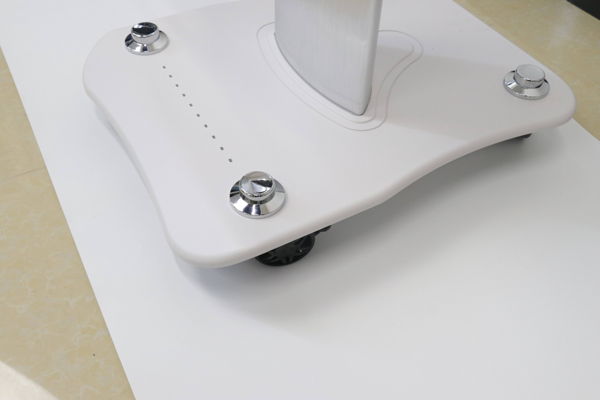 عربة معدنية متحركة لصالونات التجميل وعربة تخزين أدوات تصفيف الشعر وأدوات التجميل