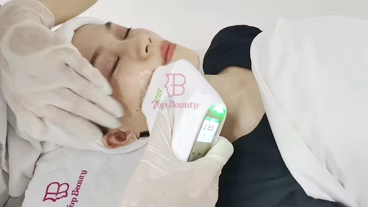 آلة شد الوجه والجسم هيفو 7D RF ذات الوظيفتين