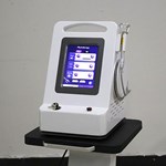 آلة العلاج بالليزر البارد للعلاج الطبيعي من الفئة 4 بالليزر 980nm